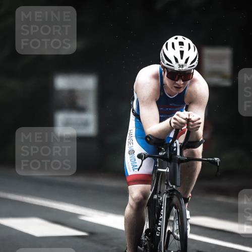 13.09.2026 - Stadtparktriathlon H.Heesch http://msf.ph/oto/10275510 13.09.2026 09:06:50 Radfahren 18, 25, 33, 34, 41, 76, 84, 102, 108, 112, 114, 153 meine-sportfotos.de