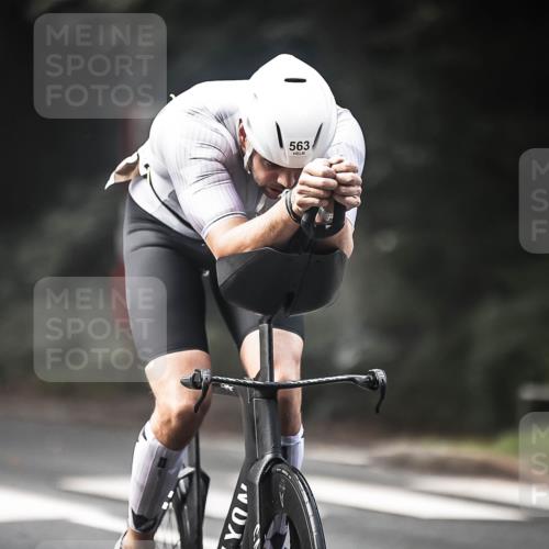 13.09.2026 - Stadtparktriathlon H.Heesch http://msf.ph/oto/10275528 13.09.2026 10:33:42 Radfahren 375, 395, 403, 563 meine-sportfotos.de