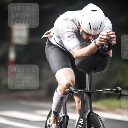 13.09.2026 - Stadtparktriathlon H.Heesch http://msf.ph/oto/10275531 13.09.2026 10:33:42 Radfahren 375, 395, 403, 563 meine-sportfotos.de