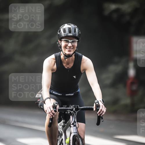 13.09.2026 - Stadtparktriathlon H.Heesch http://msf.ph/oto/10275580 13.09.2026 10:33:48 Radfahren 375, 403 meine-sportfotos.de