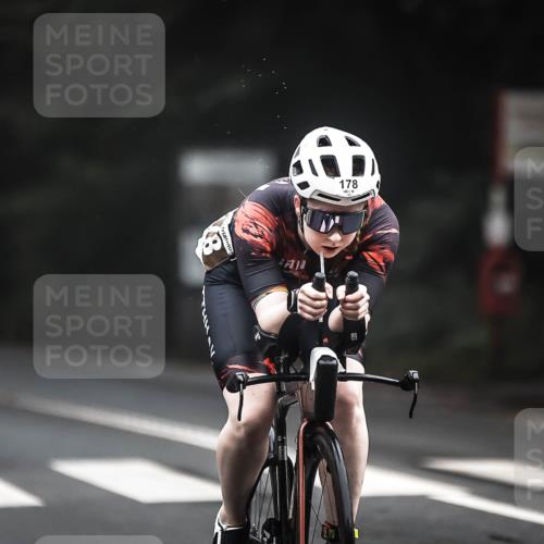 13.09.2026 - Stadtparktriathlon H.Heesch http://msf.ph/oto/10275622 13.09.2026 09:07:16 Radfahren 30, 32, 99, 123, 133, 158, 178 meine-sportfotos.de