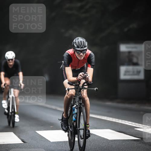13.09.2026 - Stadtparktriathlon H.Heesch http://msf.ph/oto/10275649 13.09.2026 09:07:19 Radfahren 20, 30, 32, 99, 133, 158, 178 meine-sportfotos.de