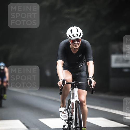 13.09.2026 - Stadtparktriathlon H.Heesch http://msf.ph/oto/10275658 13.09.2026 09:07:21 Radfahren 10, 20, 30, 32, 99, 106, 158, 178 meine-sportfotos.de
