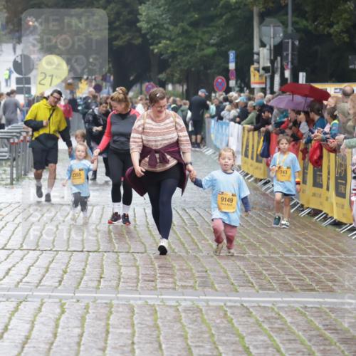13.09.2026 - Kiel Lauf Yannick Fuchs http://msf.ph/oto/10275659 13.09.2026 08:38:16 Ziel 281, 4085, 4734, 8382, 8428, 11810, 12581, 236, 278, 593, 1214, 1621, 1807, 2936, 4490, 5199, 5709, 5887, 7283, 7477, 7612, 9791, 9887, 9921, 10478, 11412, 11899, 4423, 10005, 1212, 1214, 1221, 2858, 3521, 4379, 5186, 5290, 6149, 6458 meine-sportfotos.de