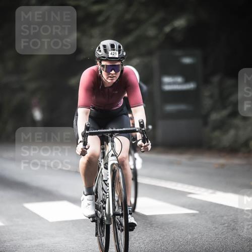 13.09.2026 - Stadtparktriathlon H.Heesch http://msf.ph/oto/10275669 13.09.2026 10:34:10 Radfahren 320, 421, 502 meine-sportfotos.de