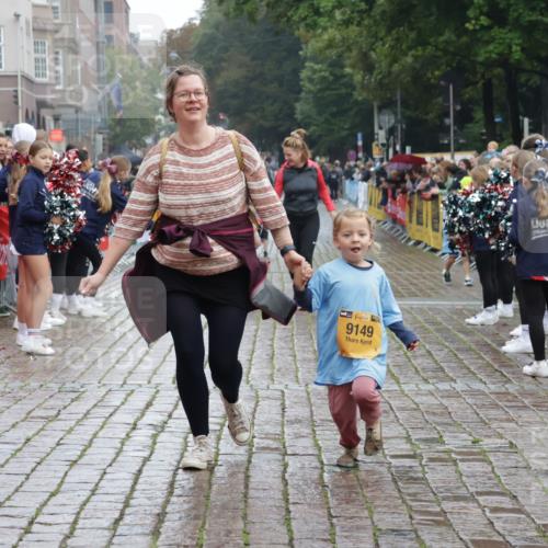 13.09.2026 - Kiel Lauf Yannick Fuchs http://msf.ph/oto/10275697 13.09.2026 08:38:26 Ziel 4423, 281, 1807, 2936, 4085, 4490, 4734, 5709, 7477, 8382, 8428, 9791, 9921, 11412, 11810, 11899, 12581, 9149, 10005, 236, 278, 593, 1621, 4490, 5199, 5709, 5887, 7283, 7612, 9887, 10478, 11899 meine-sportfotos.de