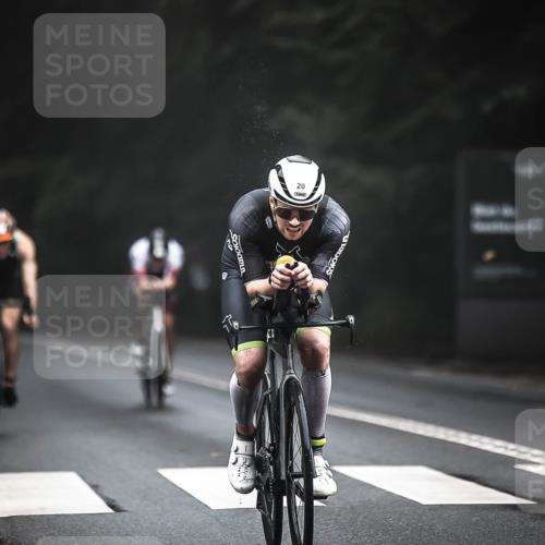 13.09.2026 - Stadtparktriathlon H.Heesch http://msf.ph/oto/10275699 13.09.2026 09:07:25 Radfahren 10, 20, 32, 99, 106, 158, 198, 201 meine-sportfotos.de