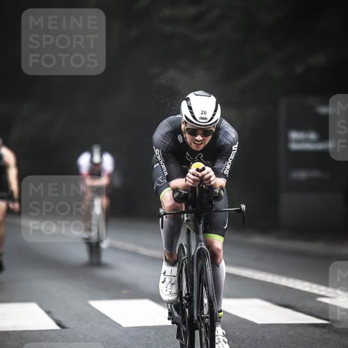 13.09.2026 - Stadtparktriathlon H.Heesch http://msf.ph/oto/10275702 13.09.2026 09:07:25 Radfahren 10, 20, 32, 99, 106, 158, 198, 201 meine-sportfotos.de