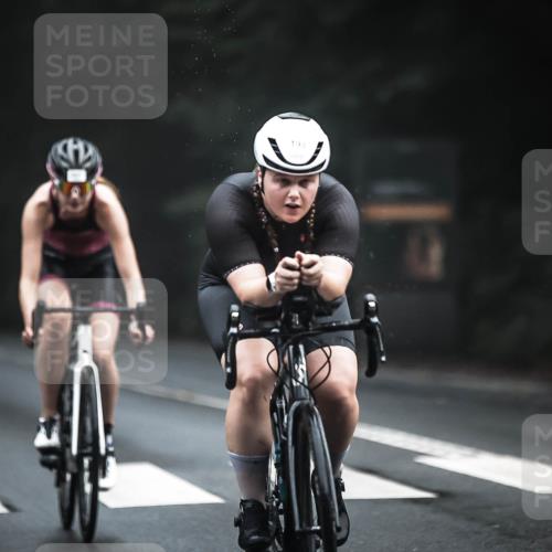 13.09.2026 - Stadtparktriathlon H.Heesch http://msf.ph/oto/10275727 13.09.2026 09:07:28 Radfahren 10, 20, 32, 81, 106, 143, 198, 201 meine-sportfotos.de