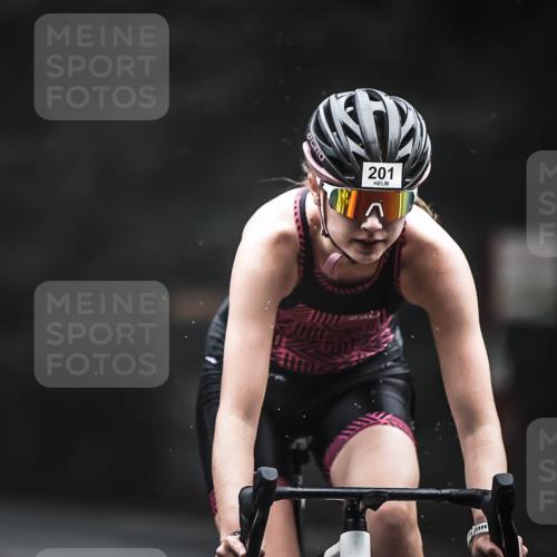 13.09.2026 - Stadtparktriathlon H.Heesch http://msf.ph/oto/10275741 13.09.2026 09:07:29 Radfahren 10, 20, 81, 106, 143, 198, 201 meine-sportfotos.de