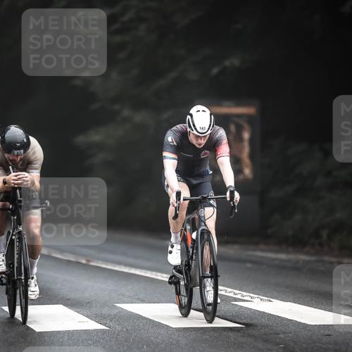 13.09.2026 - Stadtparktriathlon H.Heesch http://msf.ph/oto/10275756 13.09.2026 09:07:33 Radfahren 10, 81, 106, 143, 198, 201 meine-sportfotos.de