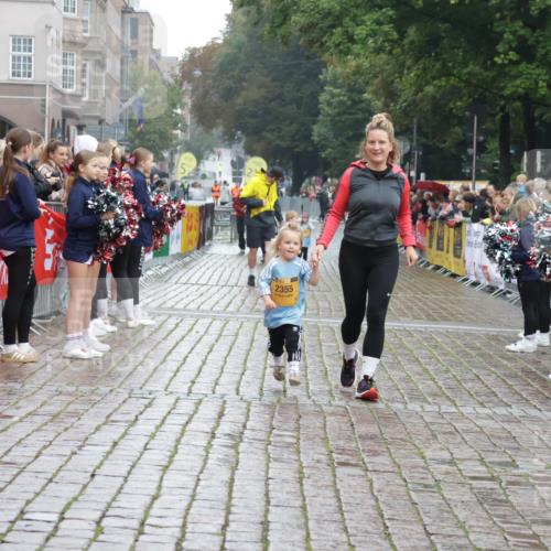 13.09.2026 - Kiel Lauf Yannick Fuchs http://msf.ph/oto/10275758 13.09.2026 08:38:31 Ziel 4423, 10005, 281, 1807, 2936, 4085, 4734, 7477, 8382, 8428, 9791, 9921, 11412, 11810, 12581, 2355, 9149, 278, 1807, 2936, 4490, 5709, 10478, 11899 meine-sportfotos.de