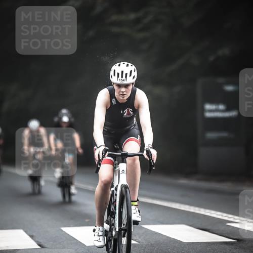 13.09.2026 - Stadtparktriathlon H.Heesch http://msf.ph/oto/10275778 13.09.2026 09:07:40 Radfahren 75, 81, 88, 142, 143, 154, 177, 203 meine-sportfotos.de