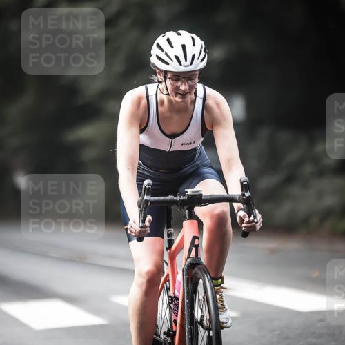13.09.2026 - Stadtparktriathlon H.Heesch http://msf.ph/oto/10275804 13.09.2026 10:34:43 Radfahren 364, 444, 445, 538 meine-sportfotos.de