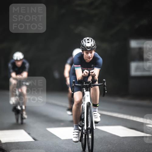 13.09.2026 - Stadtparktriathlon H.Heesch http://msf.ph/oto/10275825 13.09.2026 09:07:45 Radfahren 9, 75, 88, 89, 142, 154, 177, 203 meine-sportfotos.de