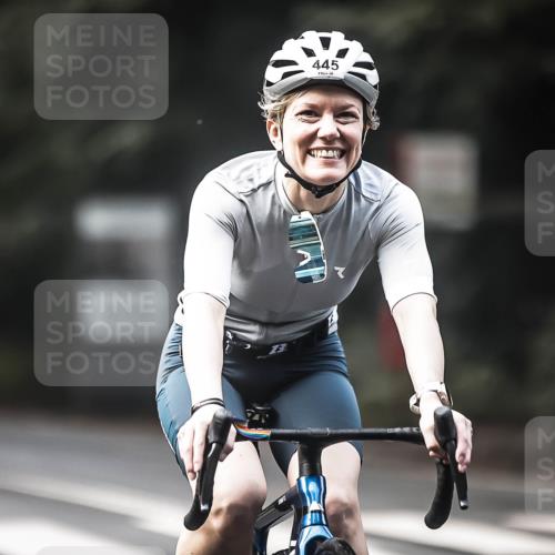 13.09.2026 - Stadtparktriathlon H.Heesch http://msf.ph/oto/10275842 13.09.2026 10:34:46 Radfahren 336, 402, 444, 445, 489, 538 meine-sportfotos.de