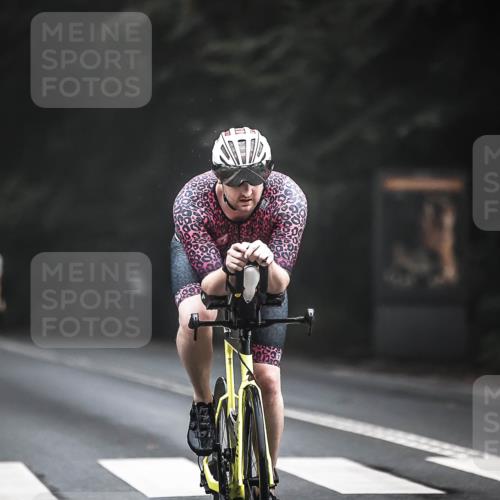 13.09.2026 - Stadtparktriathlon H.Heesch http://msf.ph/oto/10275892 13.09.2026 09:07:59 Radfahren 65, 97, 125, 163, 184 meine-sportfotos.de