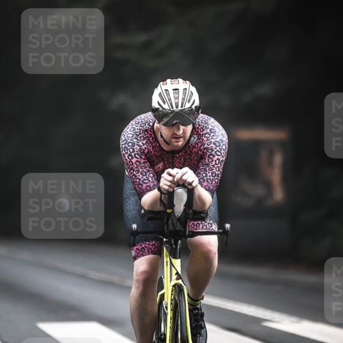 13.09.2026 - Stadtparktriathlon H.Heesch http://msf.ph/oto/10275898 13.09.2026 09:07:59 Radfahren 65, 97, 125, 163, 184 meine-sportfotos.de