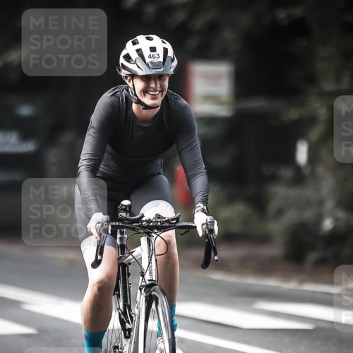 13.09.2026 - Stadtparktriathlon H.Heesch http://msf.ph/oto/10275905 13.09.2026 10:35:07 Radfahren 463, 465, 466 meine-sportfotos.de