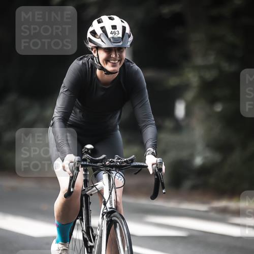 13.09.2026 - Stadtparktriathlon H.Heesch http://msf.ph/oto/10275908 13.09.2026 10:35:07 Radfahren 463, 465, 466 meine-sportfotos.de
