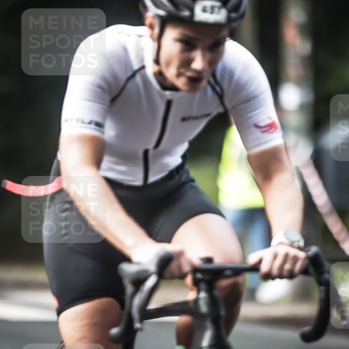 13.09.2026 - Stadtparktriathlon H.Heesch http://msf.ph/oto/10275951 13.09.2026 10:35:19 Radfahren 437, 513 meine-sportfotos.de