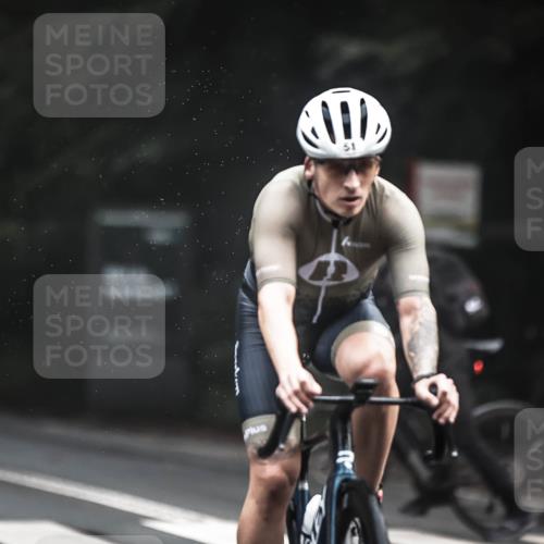 13.09.2026 - Stadtparktriathlon H.Heesch http://msf.ph/oto/10275977 13.09.2026 09:08:09 Radfahren 23, 47, 51, 64, 70, 118, 184, 192 meine-sportfotos.de
