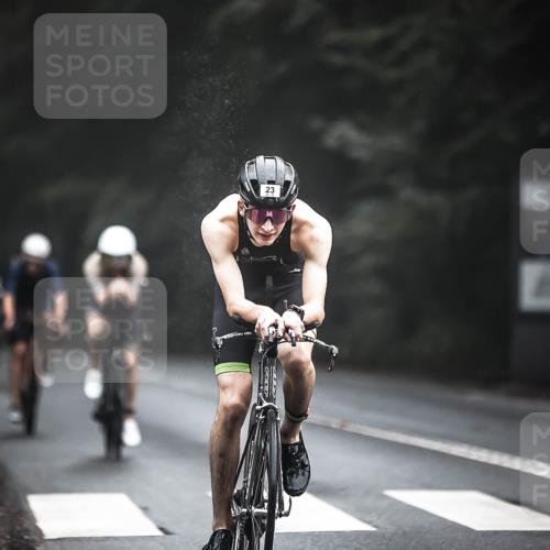 13.09.2026 - Stadtparktriathlon H.Heesch http://msf.ph/oto/10276010 13.09.2026 09:08:15 Radfahren 23, 49, 56, 64, 101, 147, 192, 197 meine-sportfotos.de