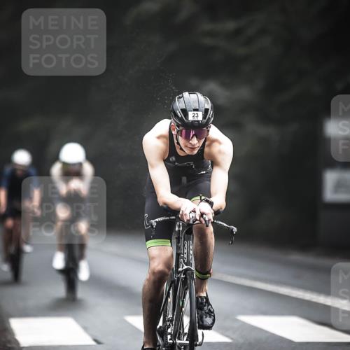 13.09.2026 - Stadtparktriathlon H.Heesch http://msf.ph/oto/10276013 13.09.2026 09:08:15 Radfahren 23, 49, 56, 64, 101, 147, 192, 197 meine-sportfotos.de