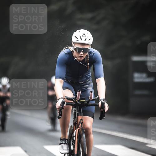 13.09.2026 - Stadtparktriathlon H.Heesch http://msf.ph/oto/10276025 13.09.2026 09:08:17 Radfahren 23, 49, 56, 64, 101, 104, 147, 197 meine-sportfotos.de