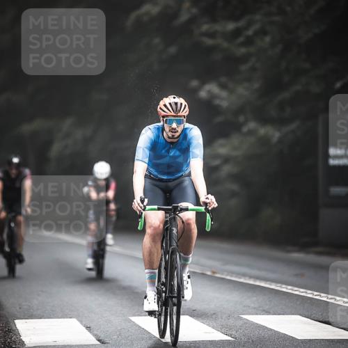 13.09.2026 - Stadtparktriathlon H.Heesch http://msf.ph/oto/10276068 13.09.2026 09:08:22 Radfahren 49, 56, 101, 104, 117, 147, 161, 197 meine-sportfotos.de