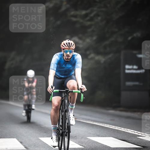 13.09.2026 - Stadtparktriathlon H.Heesch http://msf.ph/oto/10276070 13.09.2026 09:08:22 Radfahren 49, 56, 101, 104, 117, 147, 161, 197 meine-sportfotos.de