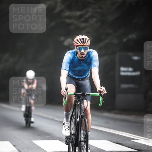 13.09.2026 - Stadtparktriathlon H.Heesch http://msf.ph/oto/10276075 13.09.2026 09:08:22 Radfahren 49, 56, 101, 104, 117, 147, 161, 197 meine-sportfotos.de