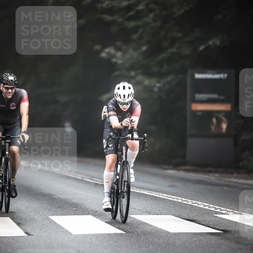 13.09.2026 - Stadtparktriathlon H.Heesch http://msf.ph/oto/10276083 13.09.2026 09:08:23 Radfahren 56, 101, 104, 117, 128, 147, 161, 197 meine-sportfotos.de