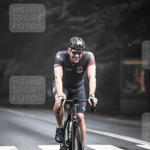 13.09.2026 - Stadtparktriathlon H.Heesch http://msf.ph/oto/10276096 13.09.2026 09:08:25 Radfahren 56, 101, 104, 117, 120, 128, 160, 161, 197 meine-sportfotos.de