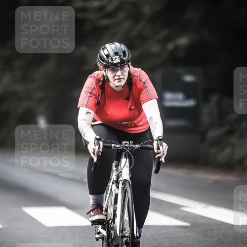 13.09.2026 - Stadtparktriathlon H.Heesch http://msf.ph/oto/10276106 13.09.2026 10:36:02 Radfahren 281, 292, 430, 443, 459 meine-sportfotos.de