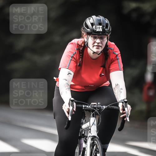 13.09.2026 - Stadtparktriathlon H.Heesch http://msf.ph/oto/10276119 13.09.2026 10:36:02 Radfahren 281, 292, 430, 443, 459 meine-sportfotos.de