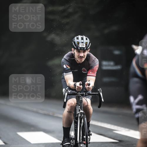 13.09.2026 - Stadtparktriathlon H.Heesch http://msf.ph/oto/10276131 13.09.2026 09:08:31 Radfahren 83, 117, 120, 128, 160 meine-sportfotos.de