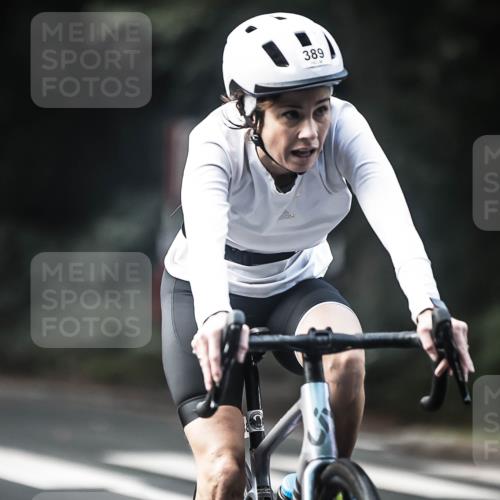 13.09.2026 - Stadtparktriathlon H.Heesch http://msf.ph/oto/10276164 13.09.2026 10:36:11 Radfahren 380, 389, 430, 443, 454, 539 meine-sportfotos.de