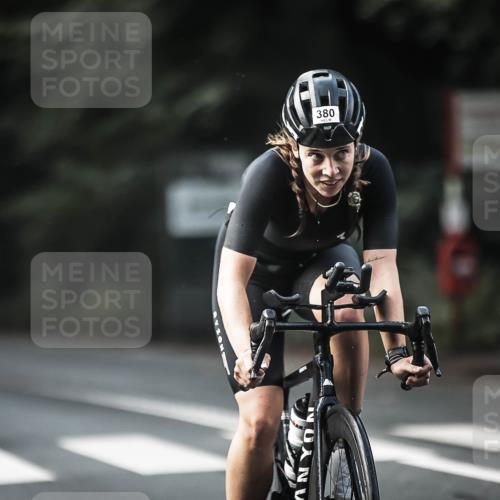 13.09.2026 - Stadtparktriathlon H.Heesch http://msf.ph/oto/10276174 13.09.2026 10:36:13 Radfahren 380, 389, 430, 443, 454, 539 meine-sportfotos.de