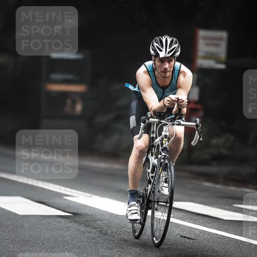 13.09.2026 - Stadtparktriathlon H.Heesch http://msf.ph/oto/10276221 13.09.2026 09:08:58 Radfahren 24, 29, 39, 42, 71, 156, 162, 164, 168, 208 meine-sportfotos.de