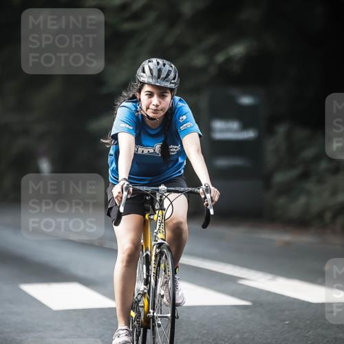 13.09.2026 - Stadtparktriathlon H.Heesch http://msf.ph/oto/10276235 13.09.2026 10:36:29 Radfahren 347, 351, 383, 479 meine-sportfotos.de
