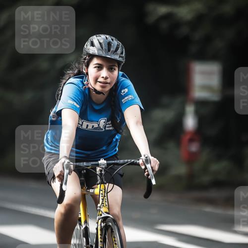 13.09.2026 - Stadtparktriathlon H.Heesch http://msf.ph/oto/10276247 13.09.2026 10:36:29 Radfahren 347, 351, 383, 479 meine-sportfotos.de