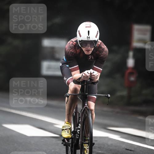 13.09.2026 - Stadtparktriathlon H.Heesch http://msf.ph/oto/10276308 13.09.2026 09:09:10 Radfahren 54, 57, 194, 207 meine-sportfotos.de