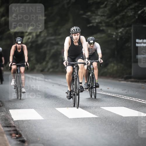 13.09.2026 - Stadtparktriathlon H.Heesch http://msf.ph/oto/10276375 13.09.2026 10:36:47 Radfahren 434, 488, 528, 542, 569 meine-sportfotos.de