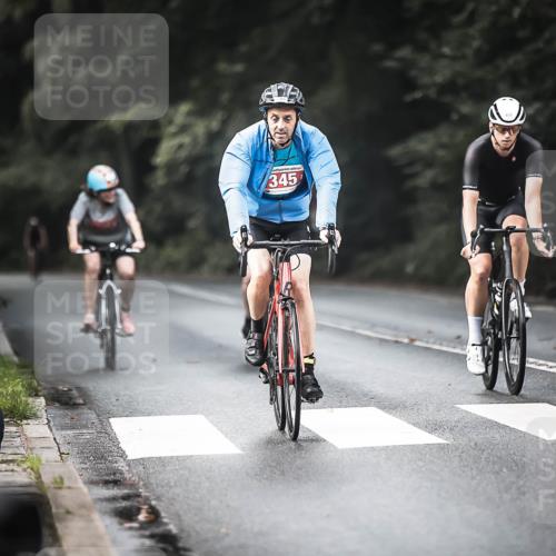 13.09.2026 - Stadtparktriathlon H.Heesch http://msf.ph/oto/10276463 13.09.2026 10:37:00 Radfahren 221, 345, 346, 382, 414, 439, 480, 575 meine-sportfotos.de
