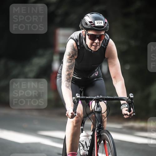 13.09.2026 - Stadtparktriathlon H.Heesch http://msf.ph/oto/10276522 13.09.2026 10:37:11 Radfahren 354, 385, 398, 406, 536, 568 meine-sportfotos.de