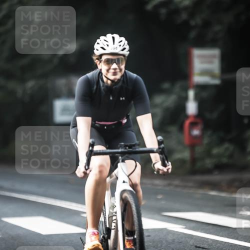 13.09.2026 - Stadtparktriathlon H.Heesch http://msf.ph/oto/10276572 13.09.2026 10:37:18 Radfahren 377, 385, 394, 398, 406, 419, 433, 452, 460, 499, 536, 544, 568, 582 meine-sportfotos.de