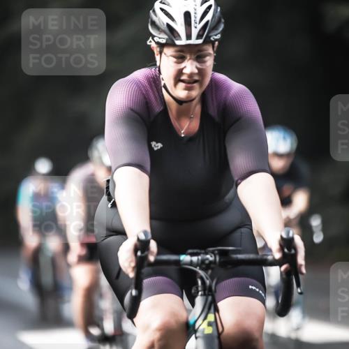 13.09.2026 - Stadtparktriathlon H.Heesch http://msf.ph/oto/10276597 13.09.2026 10:37:19 Radfahren 377, 385, 394, 398, 406, 419, 433, 452, 460, 499, 536, 544, 568, 582 meine-sportfotos.de