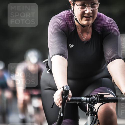 13.09.2026 - Stadtparktriathlon H.Heesch http://msf.ph/oto/10276604 13.09.2026 10:37:20 Radfahren 372, 377, 385, 394, 398, 419, 433, 452, 460, 499, 536, 544, 568, 582 meine-sportfotos.de
