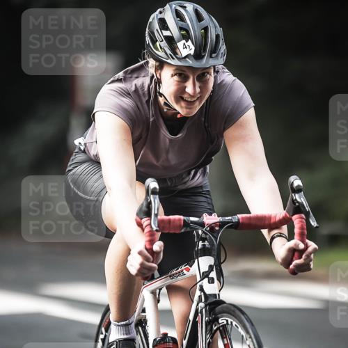 13.09.2026 - Stadtparktriathlon H.Heesch http://msf.ph/oto/10276614 13.09.2026 10:37:21 Radfahren 372, 377, 385, 394, 398, 419, 433, 452, 460, 499, 536, 544, 568, 582 meine-sportfotos.de